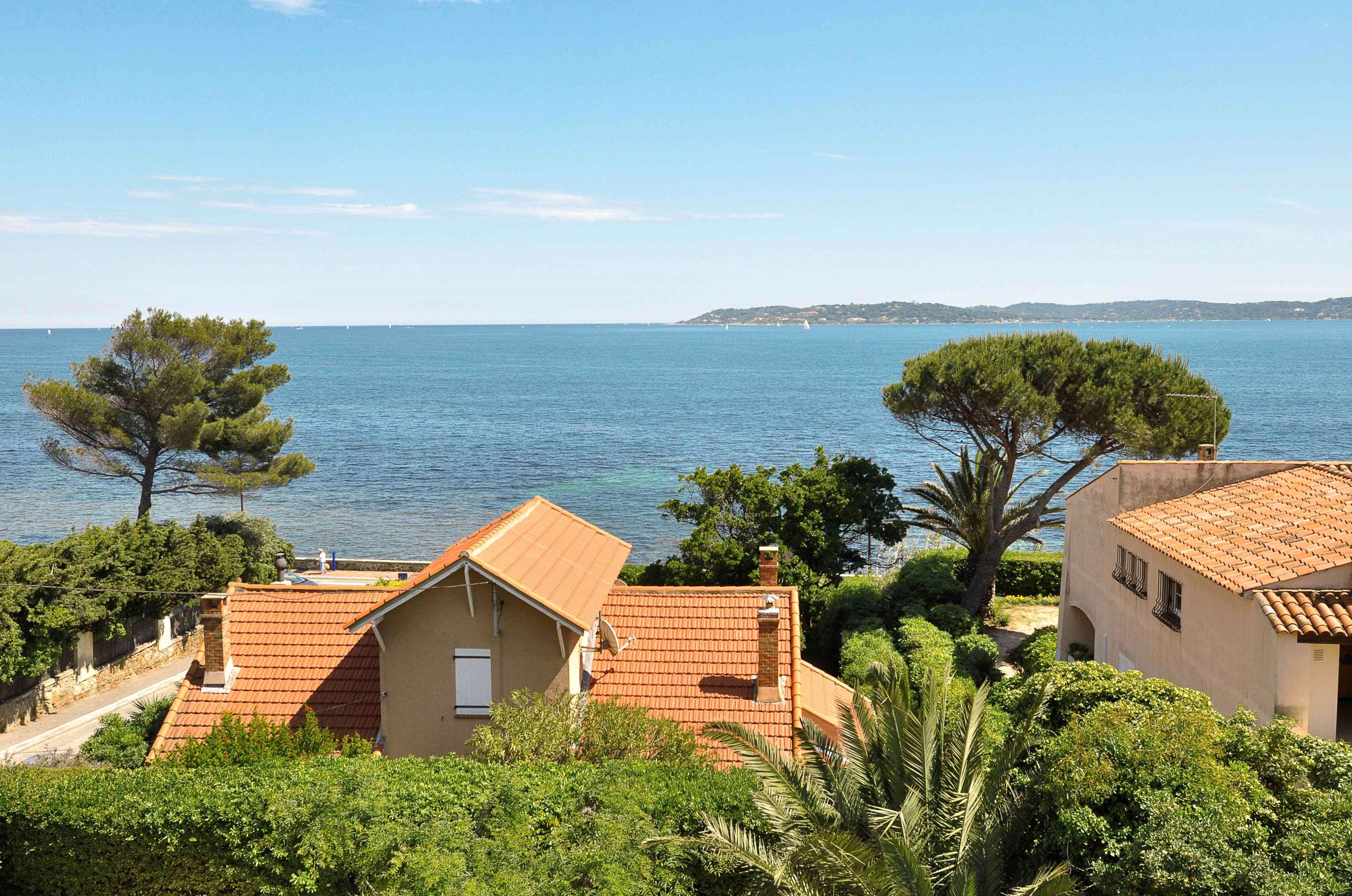 Hotel Western Premier Montfleuri 4*