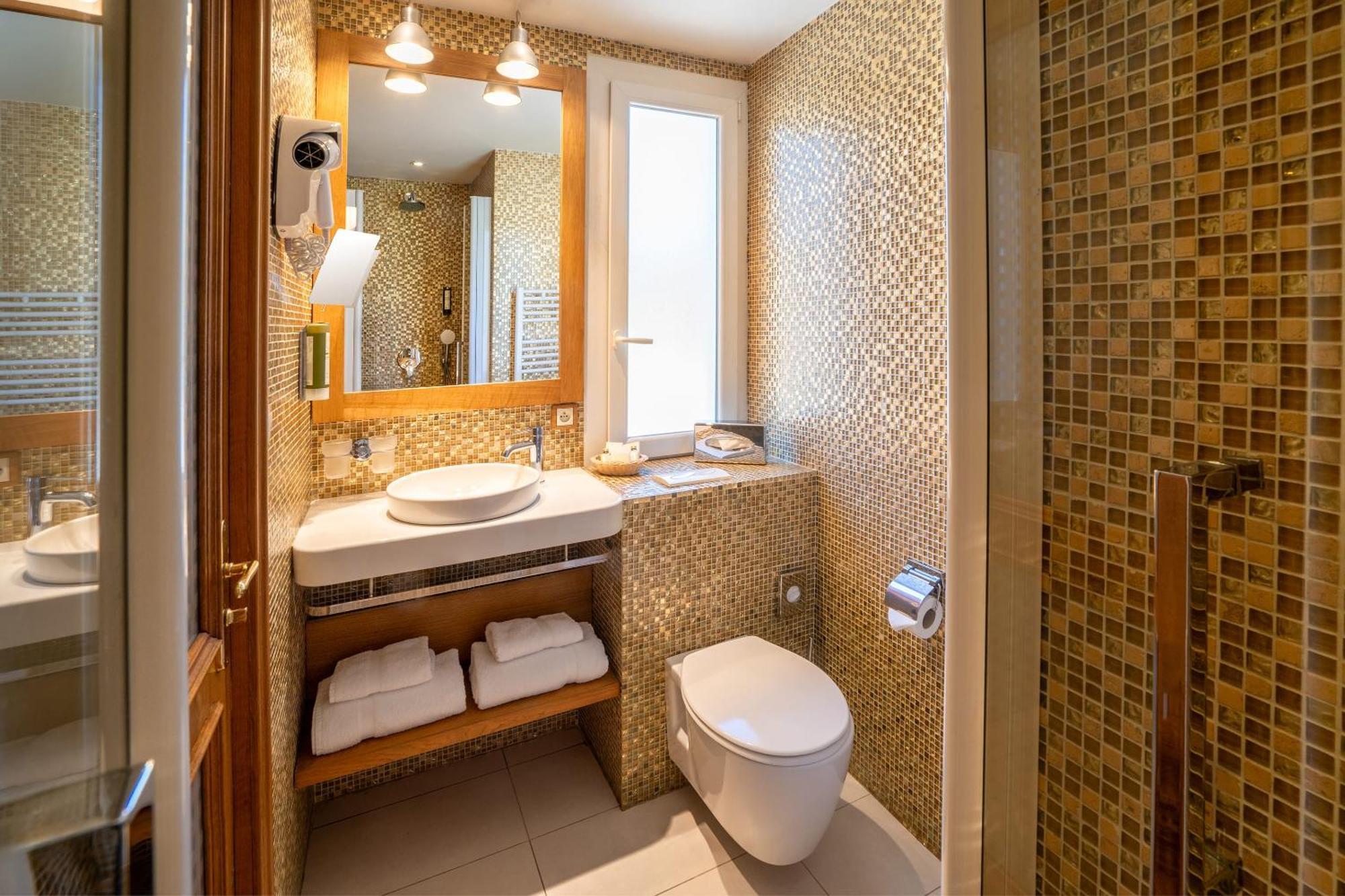 Hotel Western Premier Montfleuri